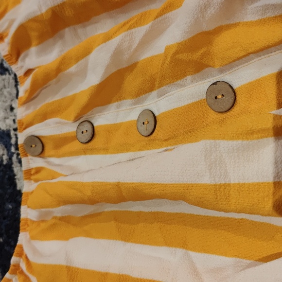 Yellow and white striped blouse - Picture 5 of 10